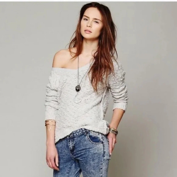 Free People Songbird Boucle Songbird Sweater Medium - Picture 1 of 2